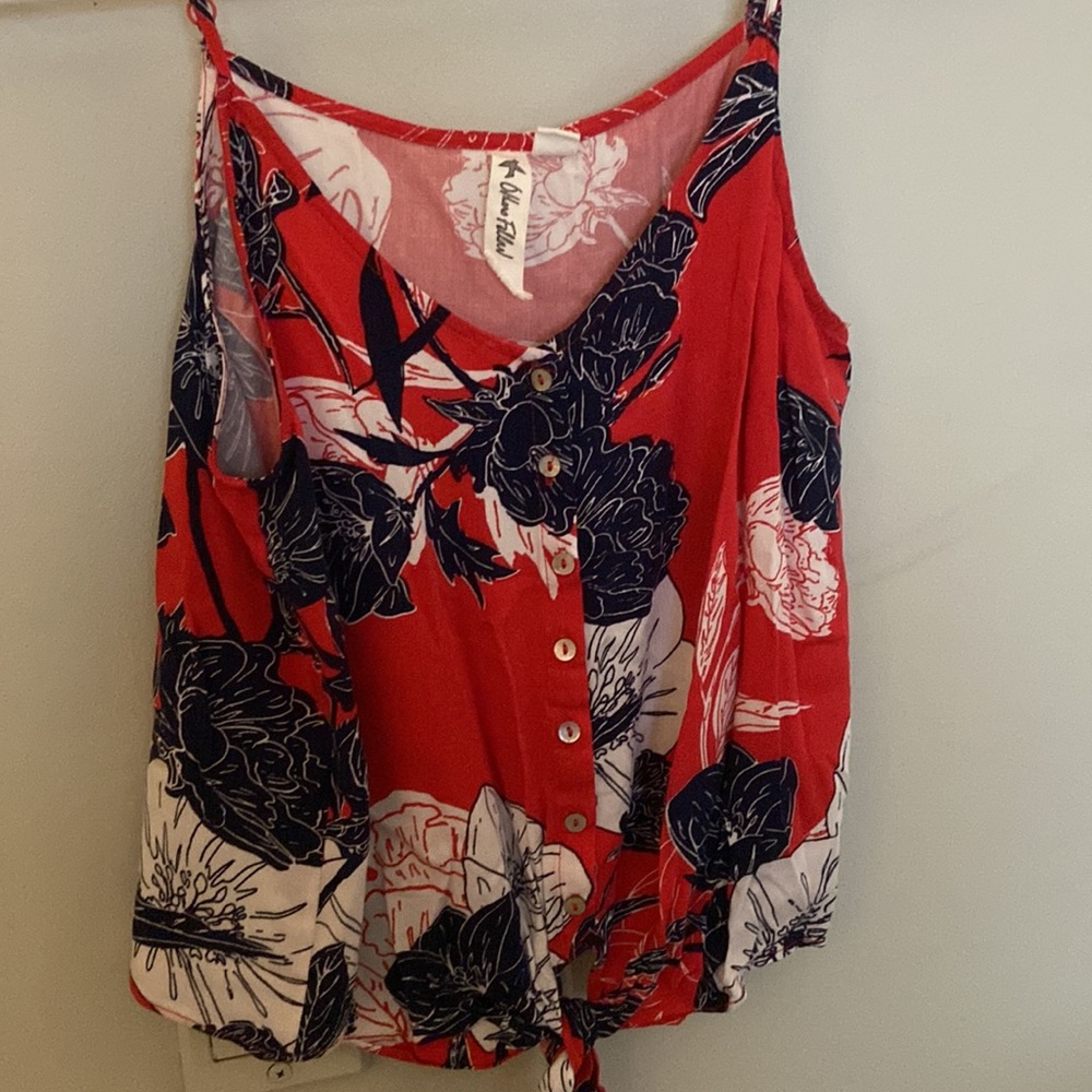 Others Follow Size M Floral Tank